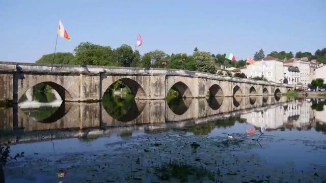 Confolens, petite cité de caractère